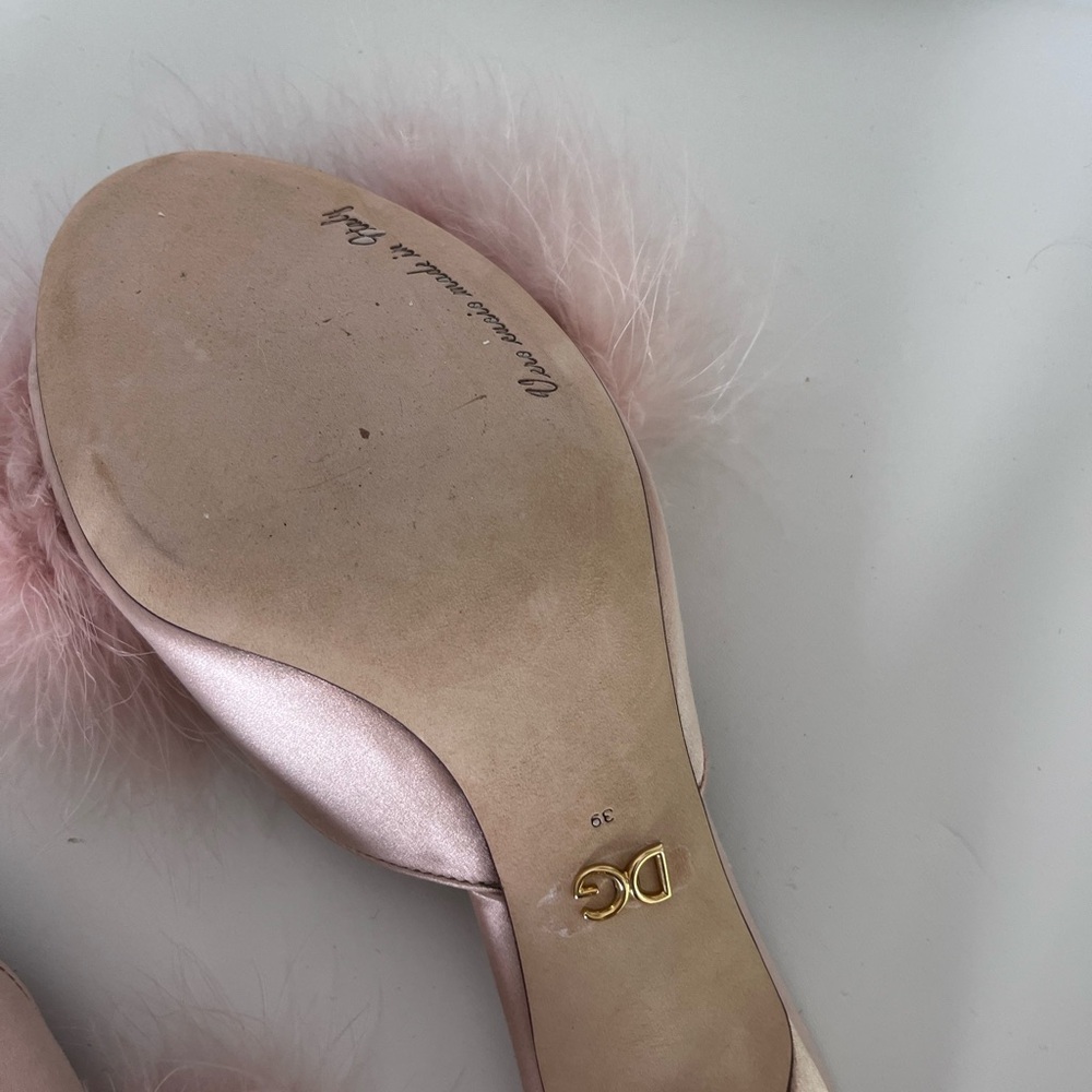 Dolce & Gabbana Feather Heels - Picture 3 of 6